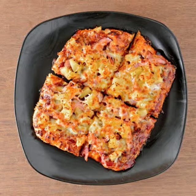 Hawaiian Paradise Specialty Pie.